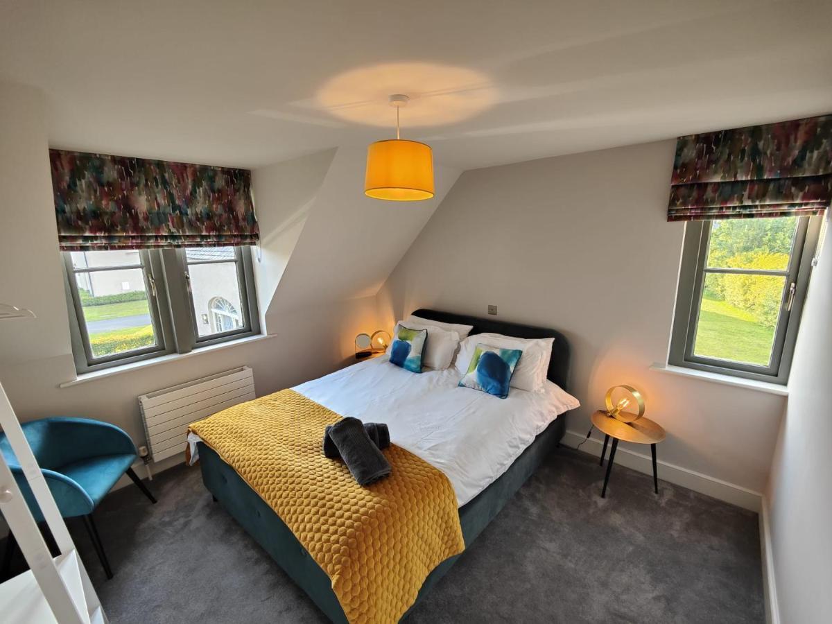 Chic Classy & Cosy At Lough Erne Golf Village And Resort Ballycassidy Exterior photo