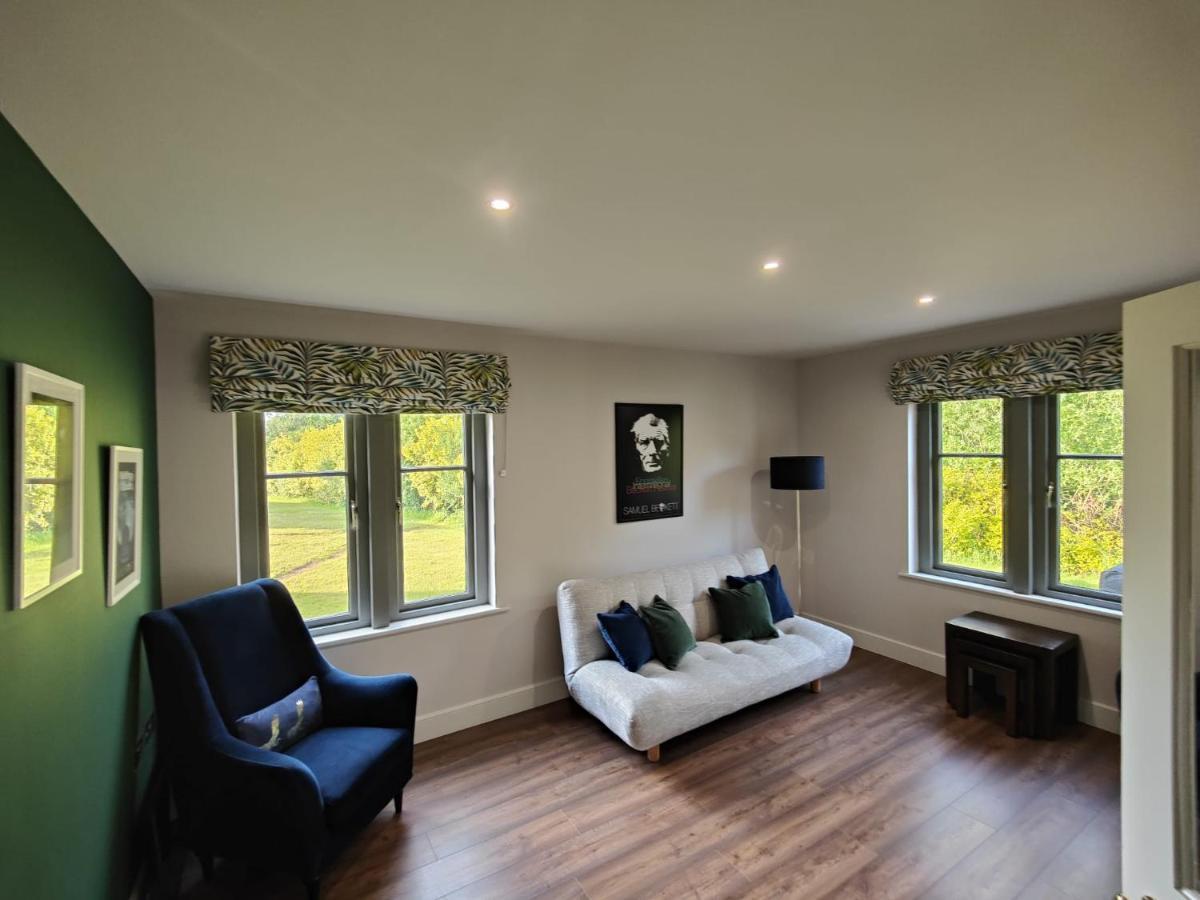 Chic Classy & Cosy At Lough Erne Golf Village And Resort Ballycassidy Exterior photo